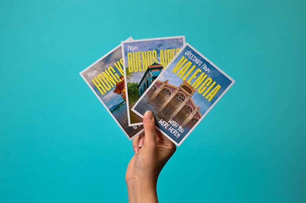 Moondo: set di cartoline con destinazioni